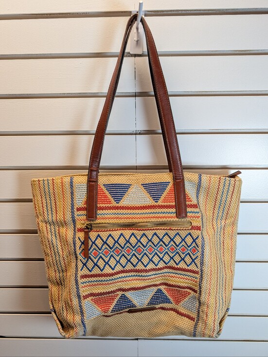 Lucky Brand Handbags - Lucky Brand Graphic Zippered  Woven Tote With Interior/Exterior Pockets